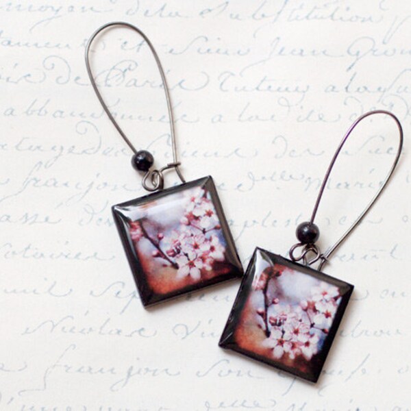 sakura earrings - Cherry Blossom earrings - pink flower earrings - sakura jewelry - Flower jewelry  (E002)