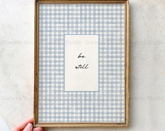 Psalm 46:10 Be Still gerahmter Schriftdruck, minimalistisches blaues Aquarell, personalisierte Schriftkunstwerk