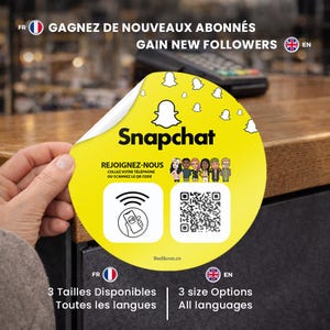 Peut inclure: Un autocollant Snapchat rond jaune avec du texte et des graphiques blancs. L'autocollant comprend le logo Snapchat, un code QR et les phrases "Gagnez de nouveaux abonnés" et "Rejoignez-nous".