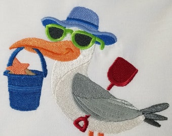 Toalla de felpa con gaviota bordada: Decoración playera para cocina y baño.