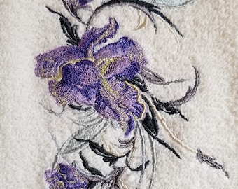 Toalla Iris - Toalla Iris - Toalla bordada - Toalla de flores - Toalla de mano - Toalla de baño - Toalla de cocina tipo delantal