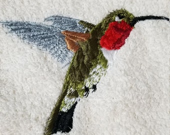 Broderad kolibrihandduk: Frottébad, handduk eller fingertoppshandduk