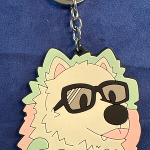 Porte-clés cool chien en caoutchouc pastel