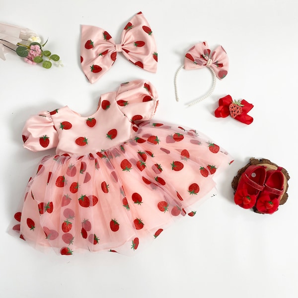 Berry First Birthday Outfit, Baby Girl Strawberry Clothes Set, Sweet One Baby Dress, Baby Shower Gift, Cake Smash Photoshoot
