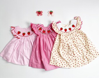 Birthday Strawberry Dress Bubble, Smocked Dress, Berry First Birthday, Sweet One Dress, Strawberry Theme, Pink Gingham, Summer Outfit