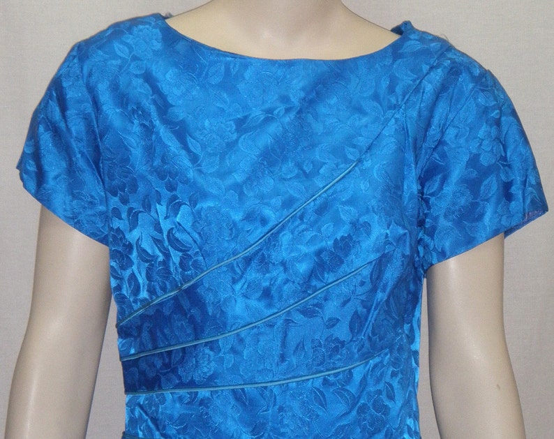 Vintage Royal Blue 1950's Wiggle Dress Size 18 Jacquard image 1