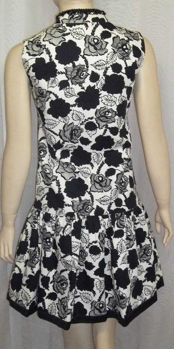 Vintage Floral 1960's Mad Men Mini Dress Mod Retr… - image 4