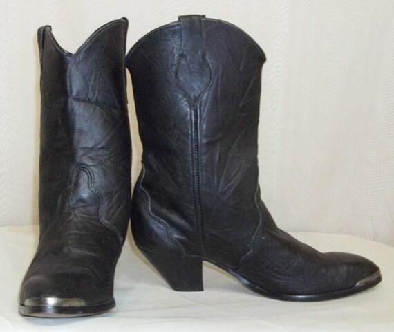 cowboy boots women short