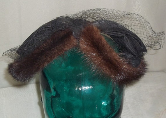 Vintage Brown Genuine Mink Fur by Terry Bow Headband Hat  display picture 1