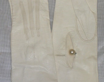 Vintage Aris Kidskin Washable Kid Leather Opera Gloves 6 1/4 Long Button