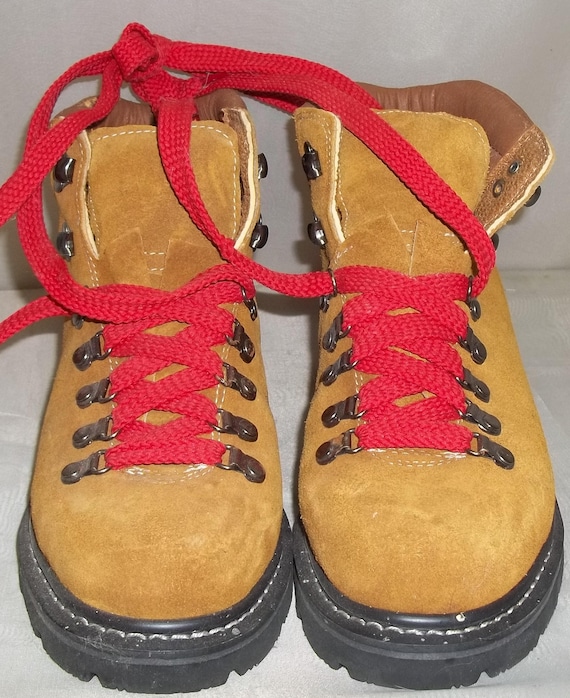 mens old school hiking boots with red laces