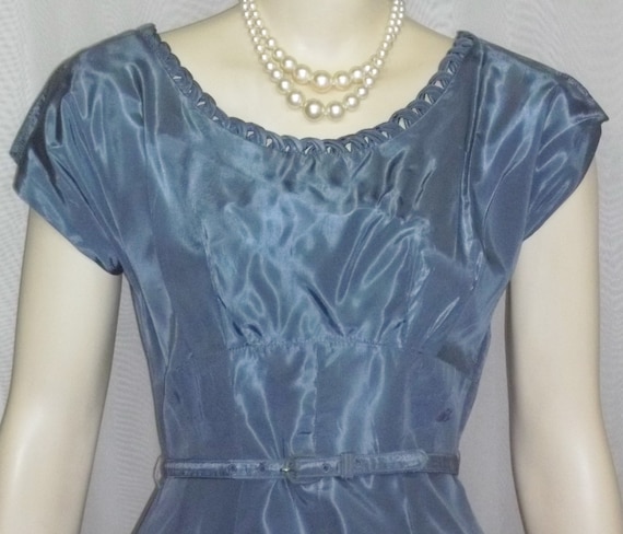 Vintage 1940's Leslie Fay Blue Taffeta Full Circl… - image 1