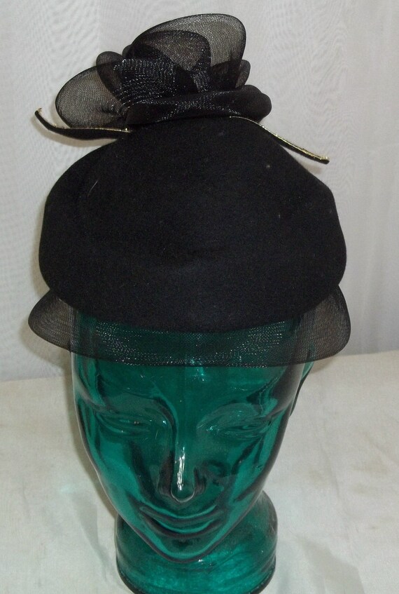 Vintage Anita Pineault Canada Felt Flower Hat Black Size 20 