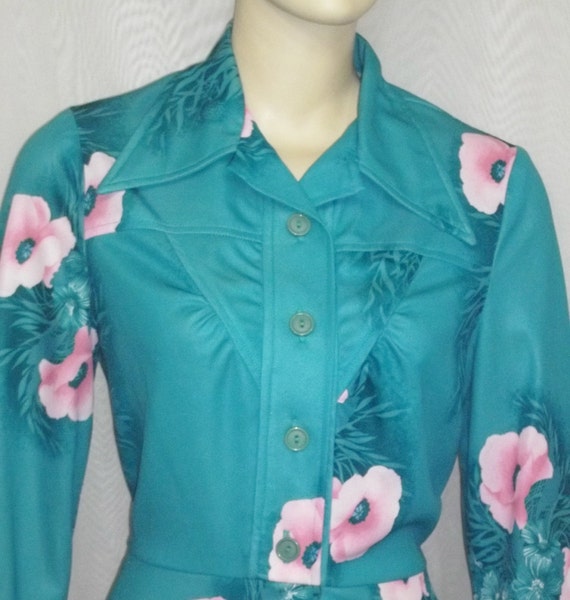 Vintage 1970's Joni Blair Dress Floral Western Cut