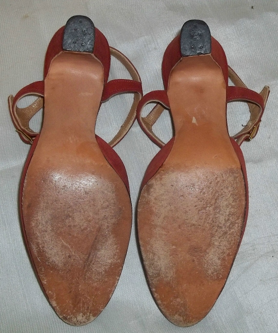 Vintage D'Antonio T-Strap Mary Janes Suede Heels … - image 4