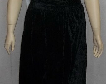 Vintage Black Velvet Long Skirt Cummerbund Waist Small