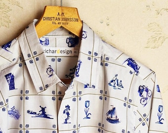 Shirt met lange mouwen en knoopsluiting aan de voorkant met Delftsblauw tegelpatroon
