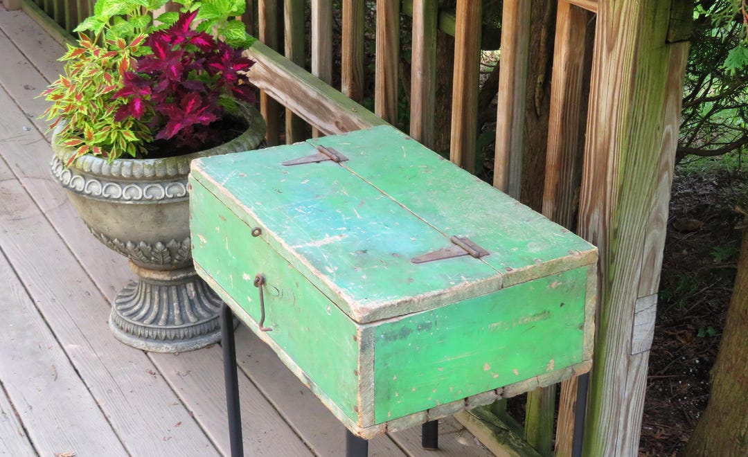 Old Rustic Tool Box, Wooden, Hand-crafted, Sturdy, Distressed Green ...