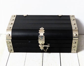 Vintage wooden trinket box, pirate treasure chest, made in Japan mid-century, wood & metal, jewelry storage, purple velvet lining, black box