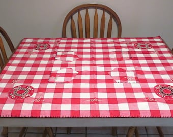 Small tablecloth with pockets for napkins or utensils, hand made table linens, applique embroidery red & white checkered vintage tablecloths