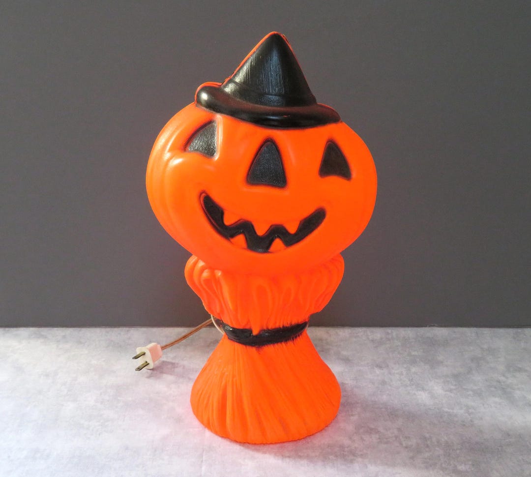 Vintage Halloween Blow Mold Pumpkin Jack O Lantern Haystack Empire ...
