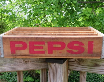 Vintage wooden PEPSI crate, divided Pepsi Cola soda bottles crate, storage, rustic home decor, soda bottle case carrier, good red graphics