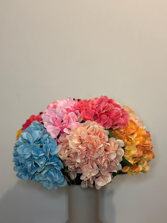 Artificial Hydrangea Faux Hydrangea with Stem for Home Decor, Weddings and DIY Floral arrangements.