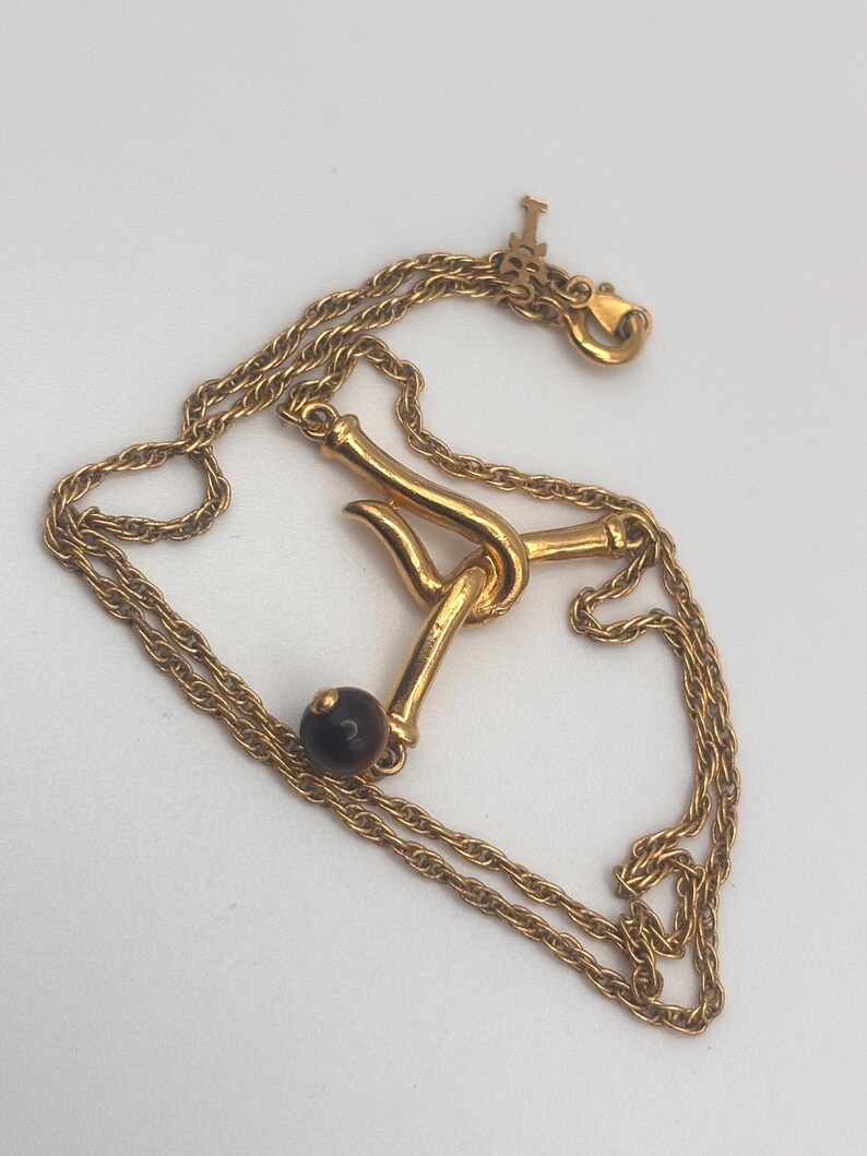 Vintage 60s Trifari Tiger Eye Bead Hook Necklace 15.5 15 1/2 Inches Yellow Gold Tone Y-Shape immagine 6