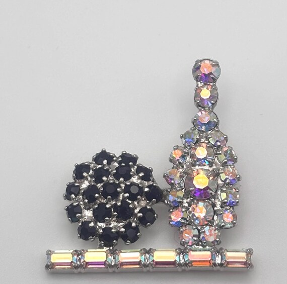 Vintage 60s B. David Bowling Ball and Pin Brooch … - image 1