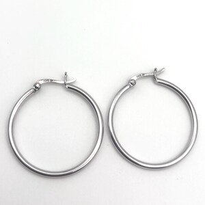 90s 925 Hoop Earrings Sterling Silver Hollow Lightweight Medium Pierced Prongs