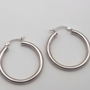 Vintage 80s 925 Hoop Earrings Sterling Silver Hollow Lightweight Medium Prongs Pierced