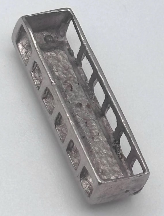 2000s Rhinestone Rectangle Pendant Silver Tone Pr… - image 4