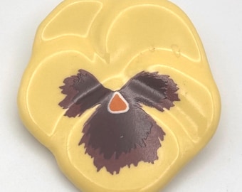 Vintage 70s Avon Multicolor Ceramic Pansy Flower Brooch Yellow Purple Orange Silver Tone
