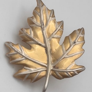 Vintage 70s Enamel Maple Leaf Pin Yellow Gold Tone Off White Enamel