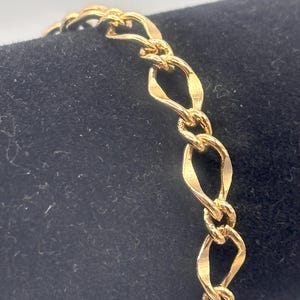Vintage 80s Twisted Link Bracelet 7.75 7 3/4 Inches Yellow Gold Tone Oval Multi Link Lobster Clasp