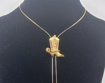 Vintage 70s Spur Boot Lariat Necklace Moveable Pendant Yellow Gold Tone 33 Inches Long White Clear Rhinestones
