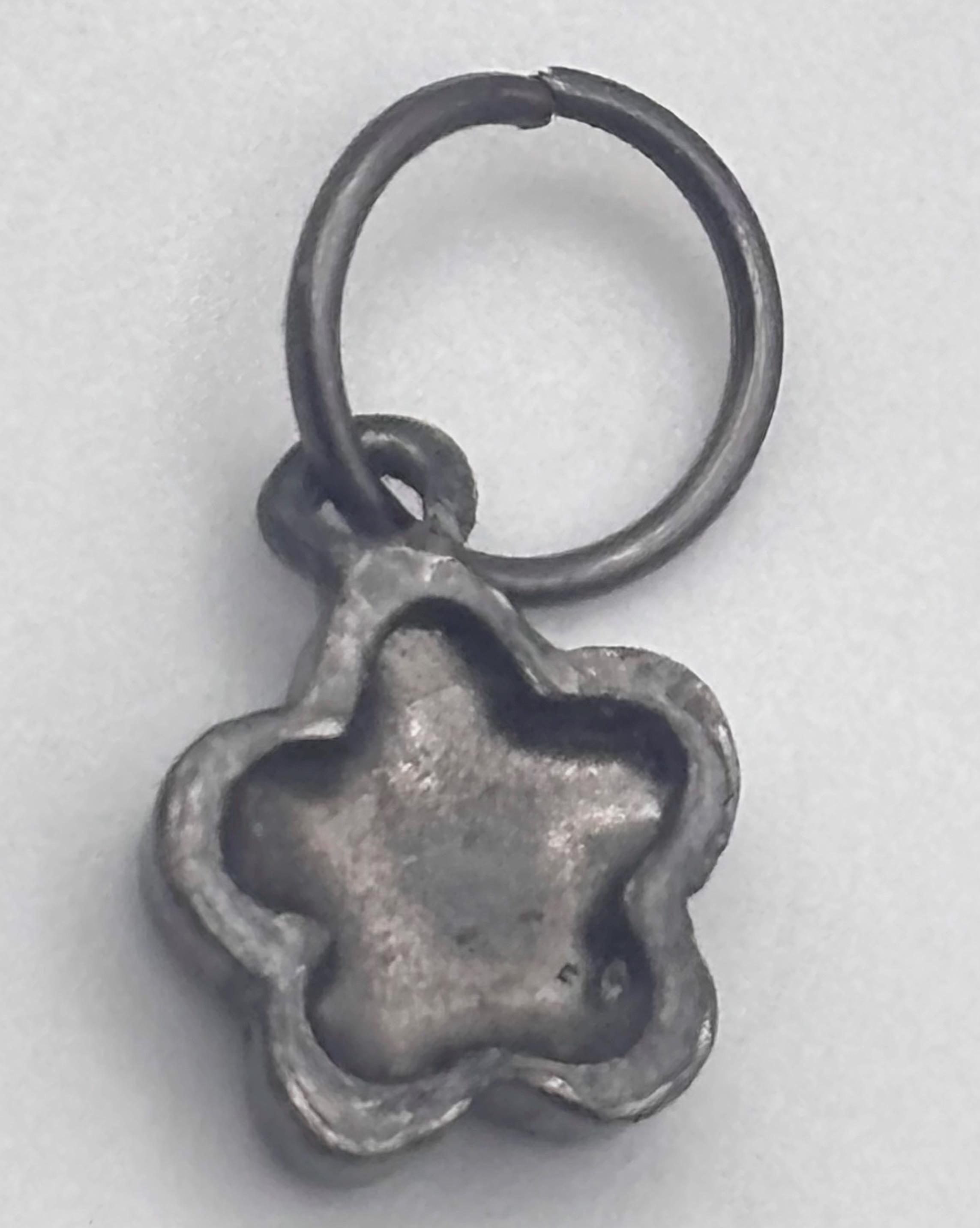 2000s Mini Rhinestone Flower Charm Pendant Silver Tone Five Blue ...