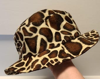 Deadstock Mod Vintage 60s 70s Brown White Giraffe Animal Print