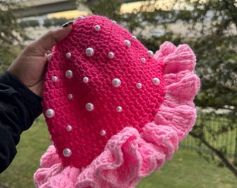 1908 Crochet Ruffle Hat - Etsy display picture 1