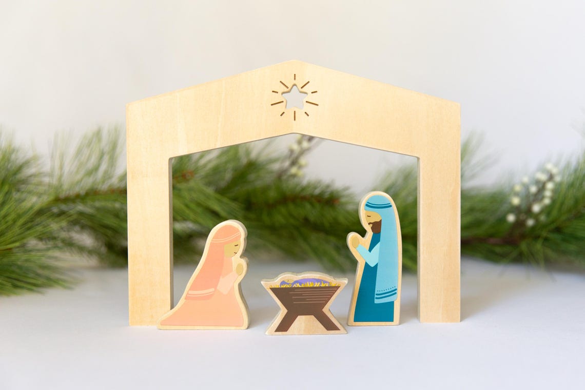 The Manger Mission Family Christmas Tradition Set - Includes Storybook & 12-Piece Wooden Nativity