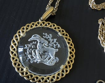 Vintage Capricorn Pendant Necklace: Crown Trifari Zodiac Jewelry