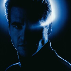 Cartel original de la película El Santo 1996