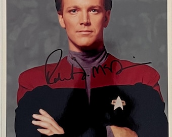 Star Trek Voyager Robert Duncan McNeill original autographed photo  - framed