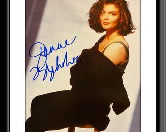 Jeanne Tripplehorn original autographed photo - framed