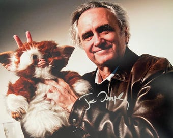 Gremlins Joe Dante original autographed photo - framed