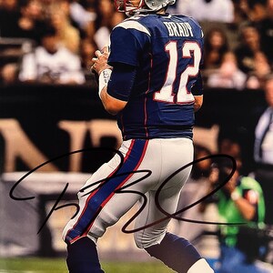 New England Patriots Tom Brady original autographed photo - framed