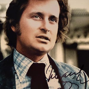 The Streets of San Francisco Michael Douglas original autographed photo - framed