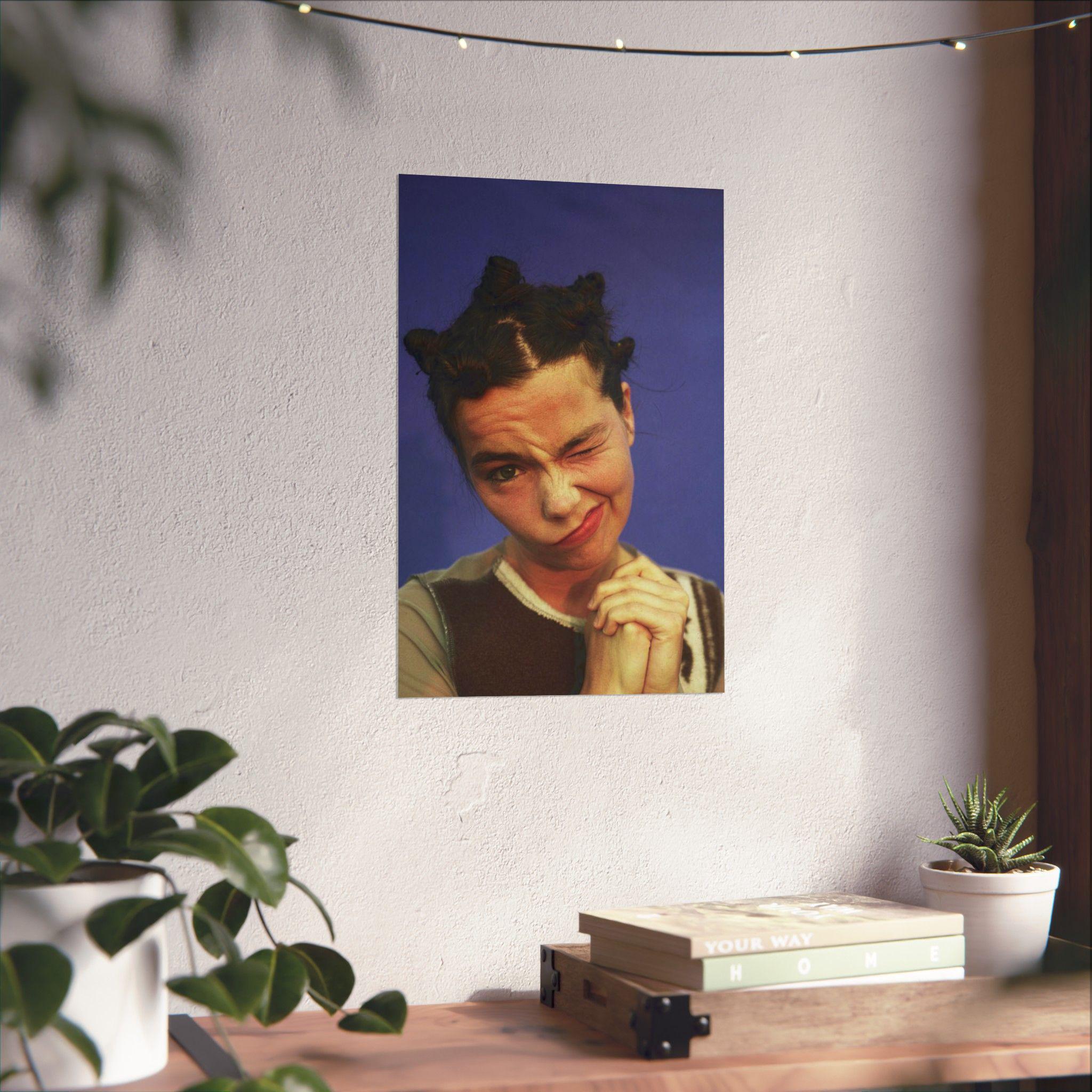 90s デッドストック bjork 大判ポスター Bjork 1990s Poster - Etsy UK