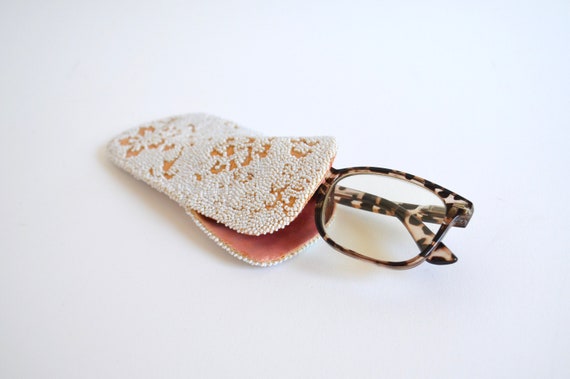 Vintage Opalescent White Beaded Gold Eyeglass Case - image 3