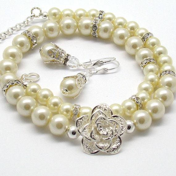 Cream Pearls Jewelry Set Bridal Filigree Flower Rose Necklace Etsy
